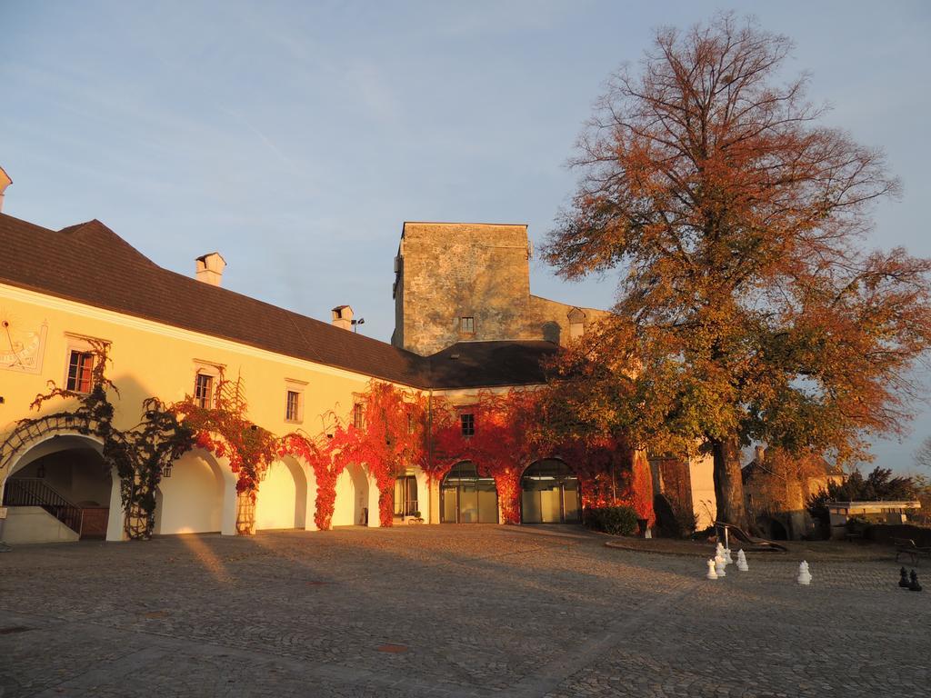 Kreuzen  Kirchenwirt Inn מראה חיצוני תמונה